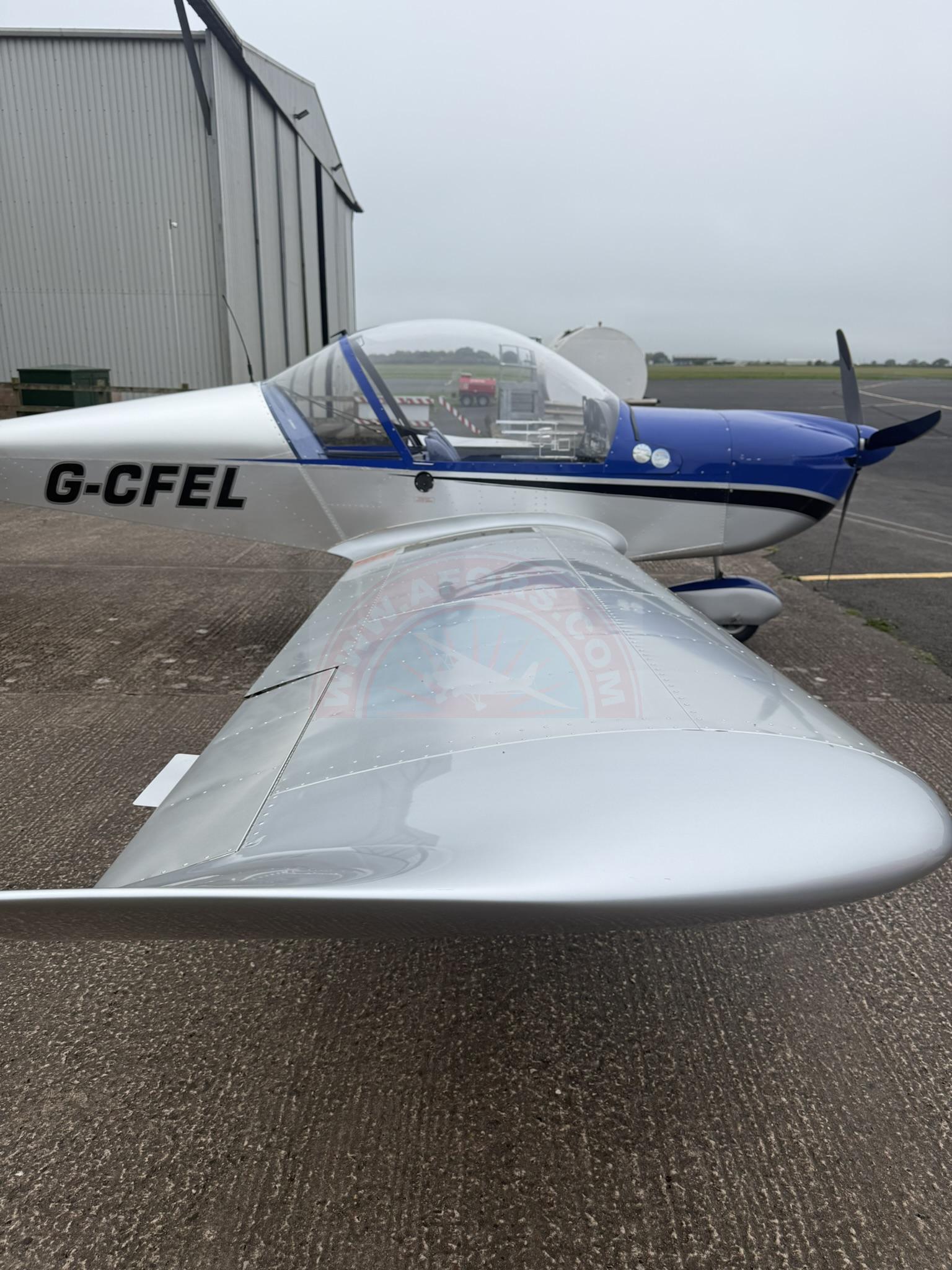 The sun shines on the mountains and trees (by Adam Kool on Unsplash)