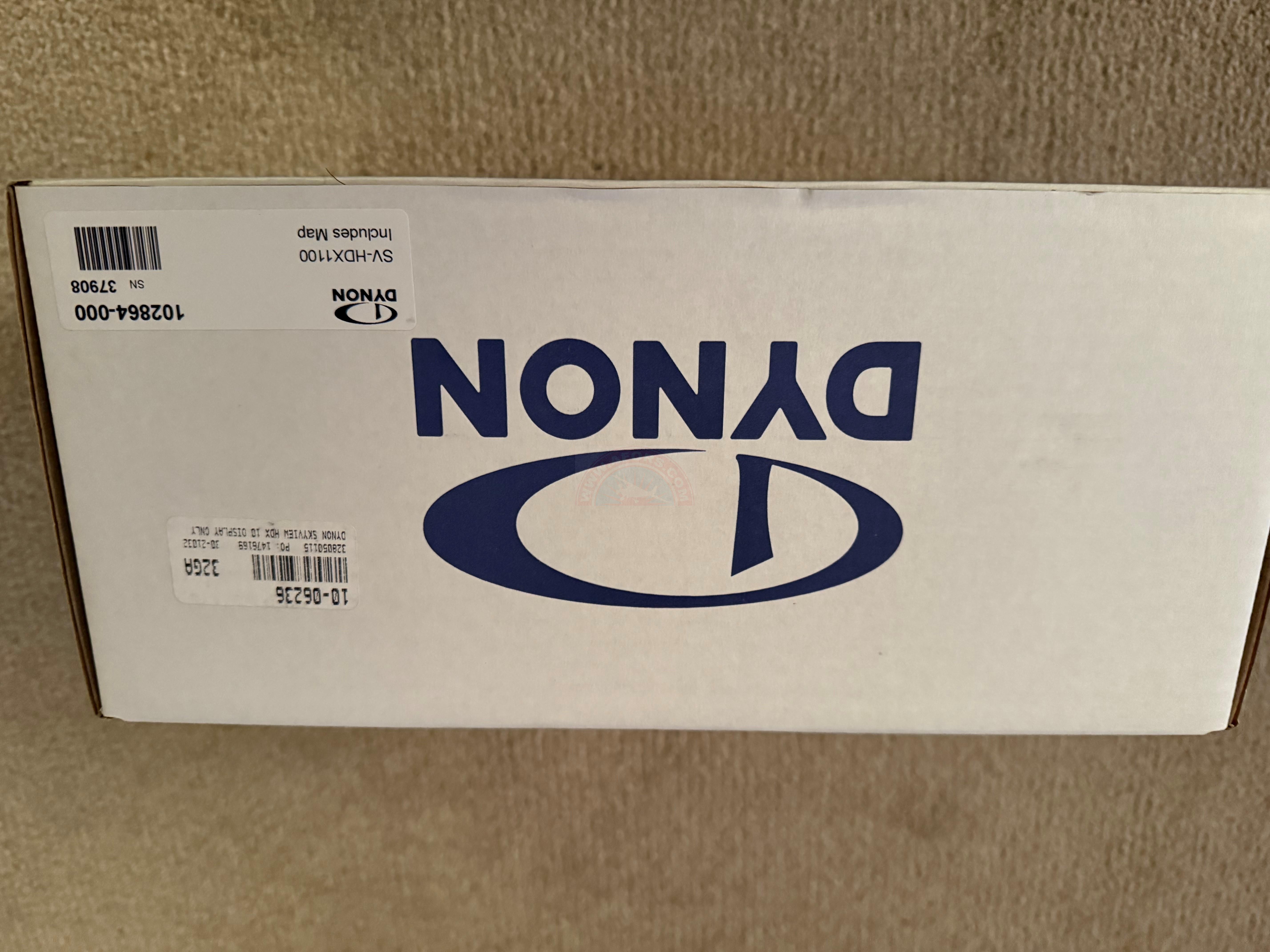 Dynon Skyview HDX 10