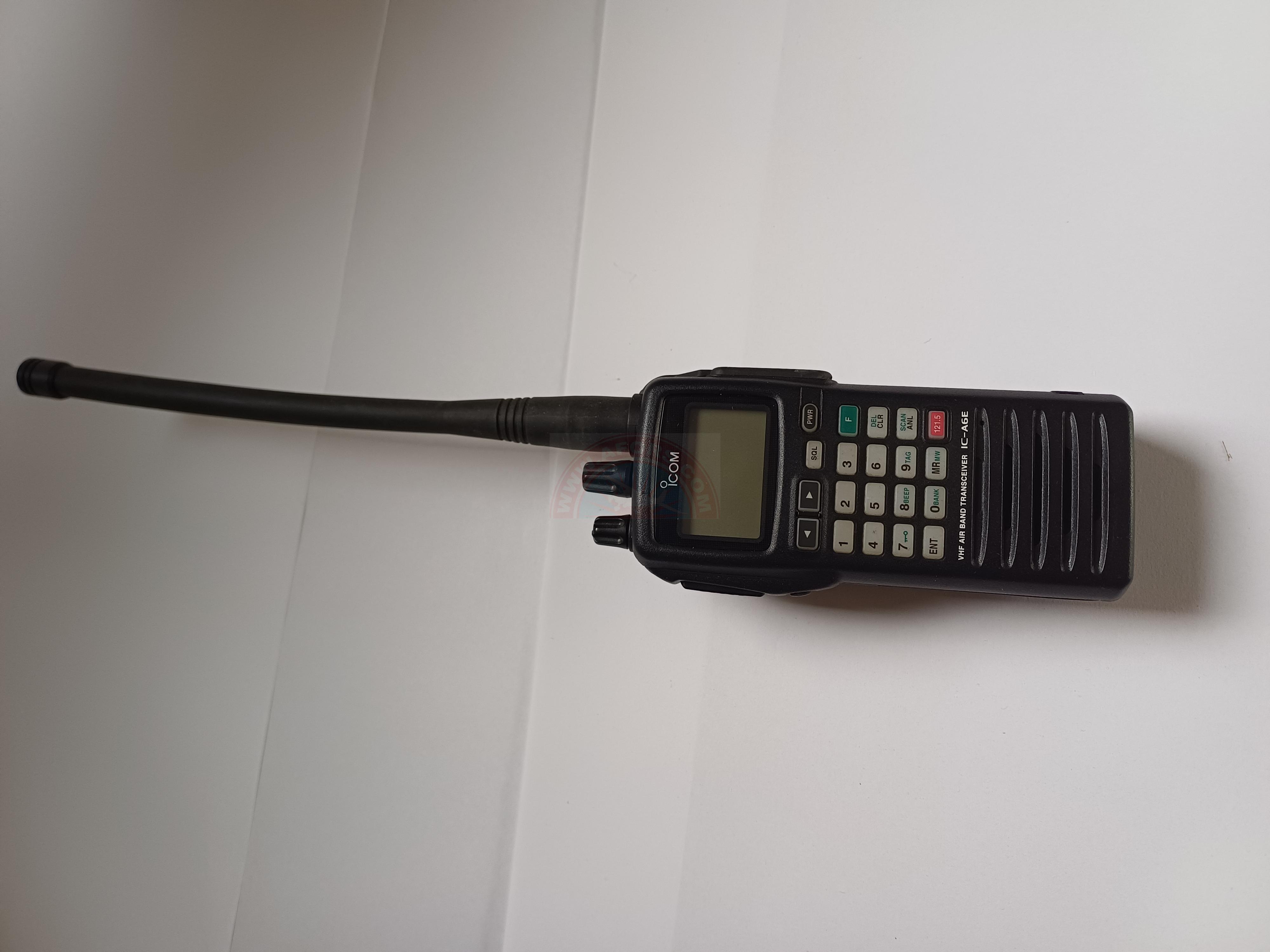 Icom A6E 8.33 khz Tranceiver