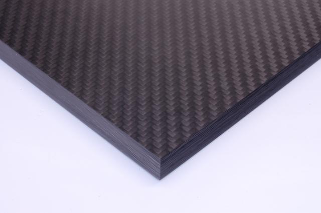 Plate carbon fibre
