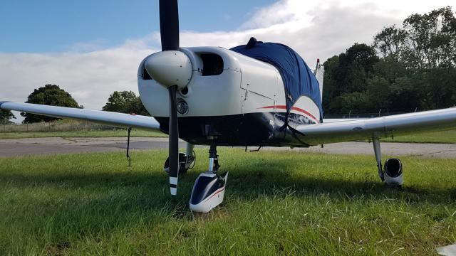 PA28 151 Piper Warrior to be sold with new annual. Leather inter
