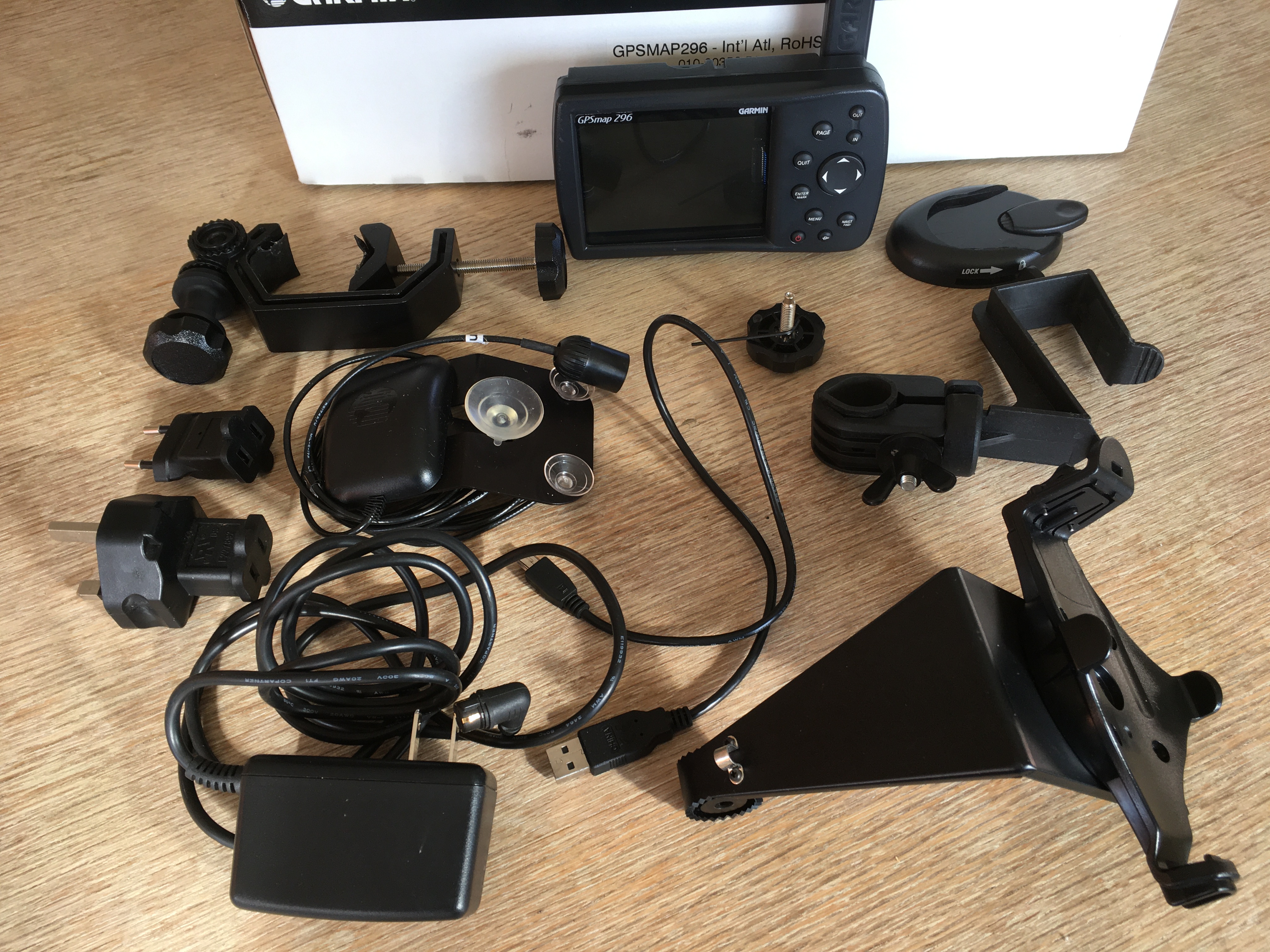 Garmin 296 Gps Plus Many Accsessories Afors Advert No50611