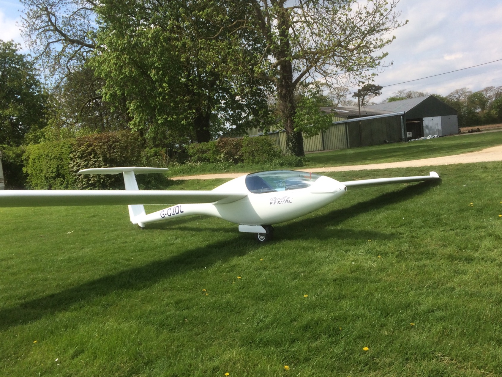 Pipistrel Apis FES self launching electric glider. afors advert No52779