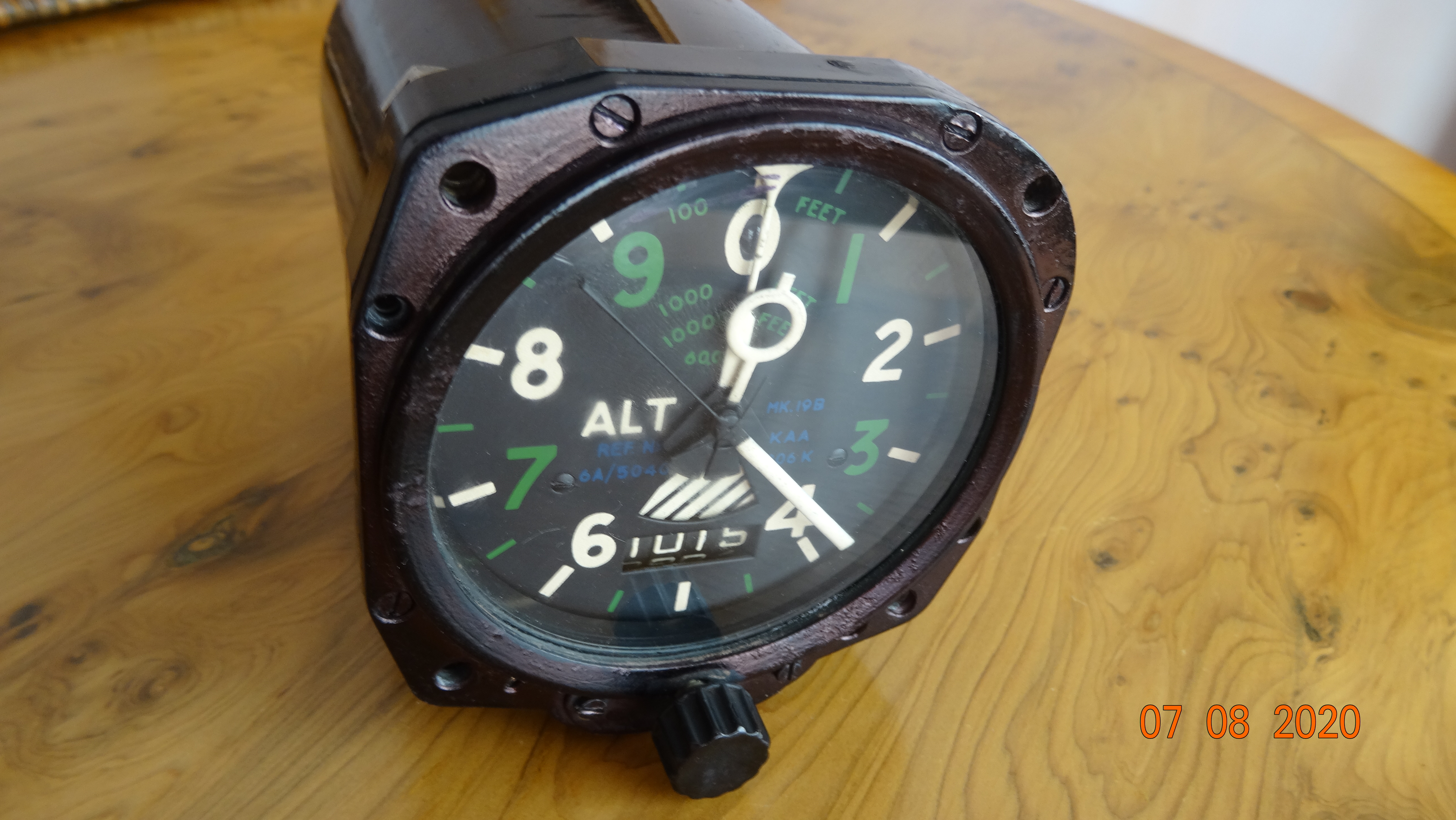 2 Altimeters for sale afors advert No42825